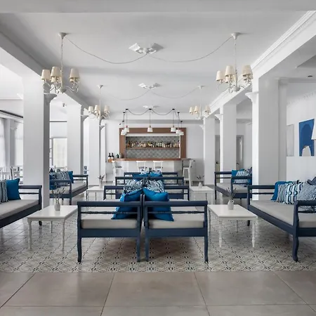 ホテル Rivari Santorini 3*