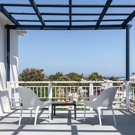 Rivari Santorini 3* Kamári