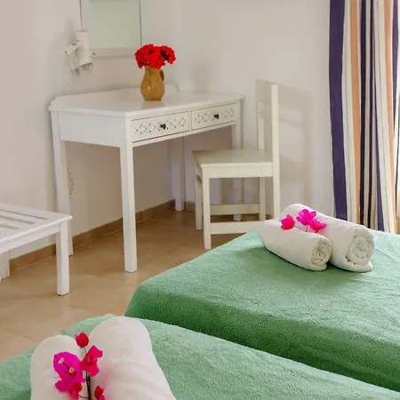 Hotel Rivari Santorini