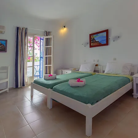 Rivari Santorini