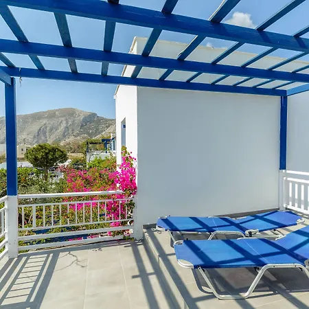 Rivari Santorini ホテル Kamári
