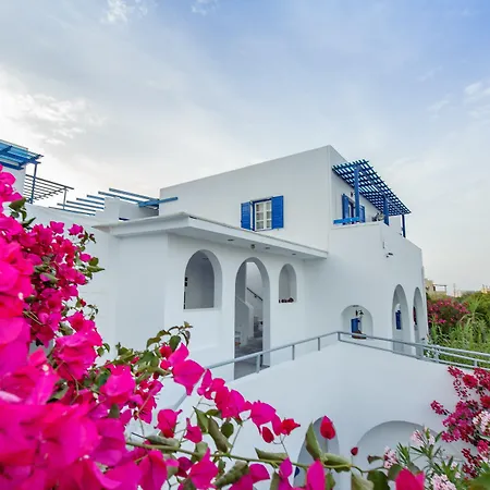 ホテル Rivari Santorini Kamári