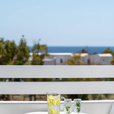 ホテル Rivari Santorini Kamári