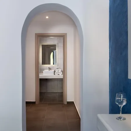 Rivari Santorini ホテル Kamári