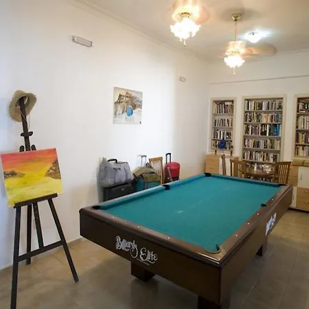 Rivari Santorini Hotel Kamári