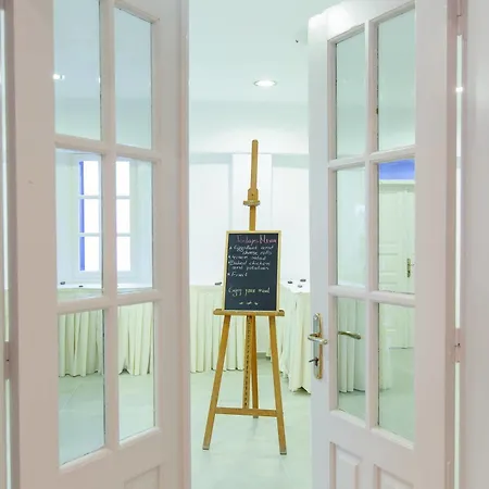 圣托里尼利瓦里酒店 酒店