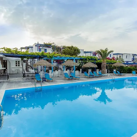 Hotel Rivari Santorini 3*