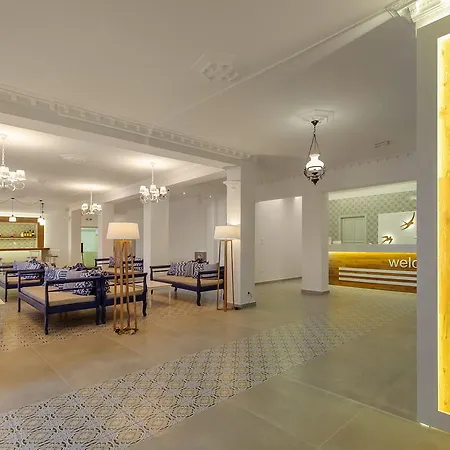 Rivari Santorini 3* Kamári