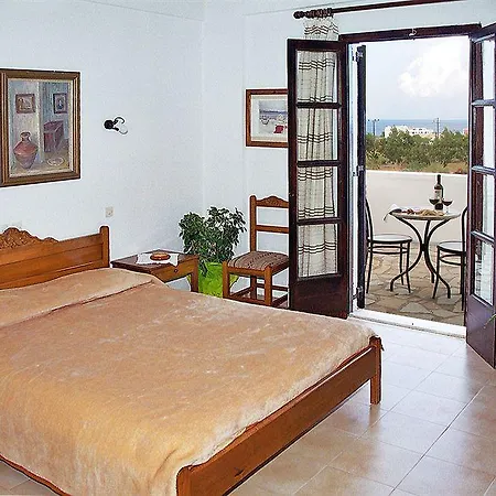 Rivari Santorini 3* Kamári