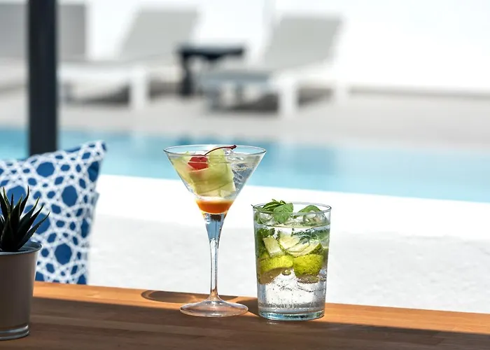 Rivari Santorini 3* Kamári