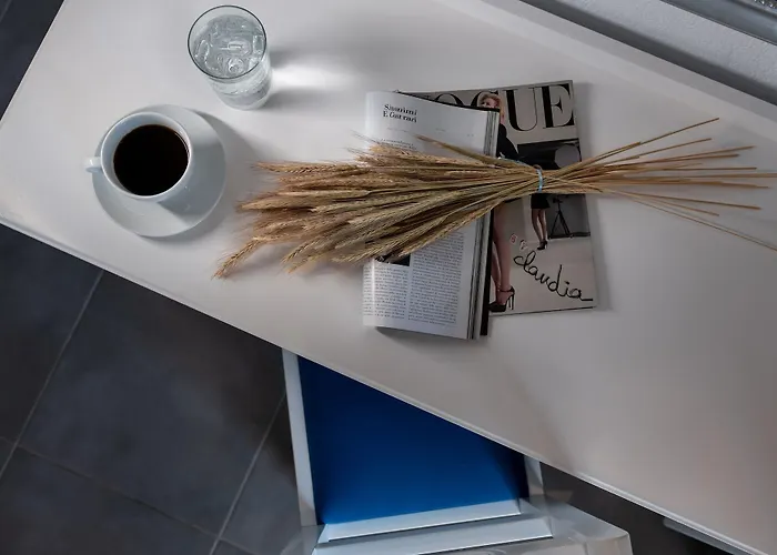 Hotel Rivari Santorini 3*