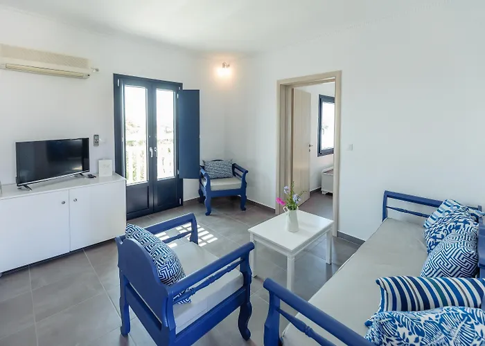 Rivari Santorini 3* Kamári