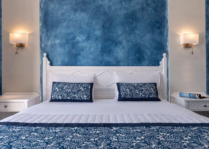 Rivari Santorini Hotel Kamári