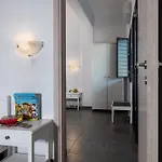 Hotel Rivari Santorini Kamári