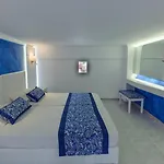 Hotel Rivari Santorini