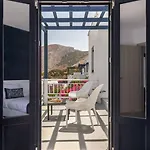 Rivari Santorini Hotel 3*