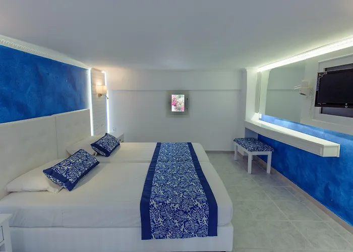 Hotel Rivari Santorini